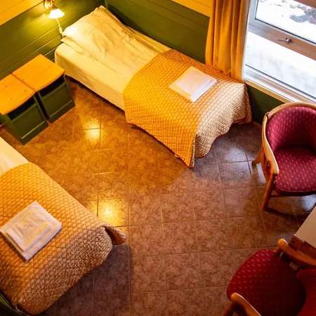 Tysfjord * Storjord I Tysfjord