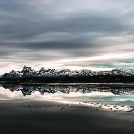 Tysfjord * Storjord I Tysfjord